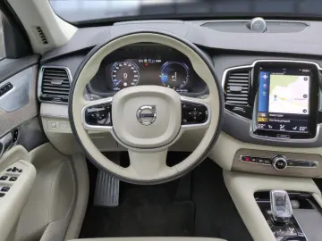 XC90 T8 Inscription Recharge Plug-In Hybrid AWD