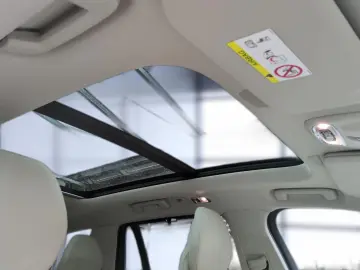 XC90 T8 Inscription Recharge Plug-In Hybrid AWD