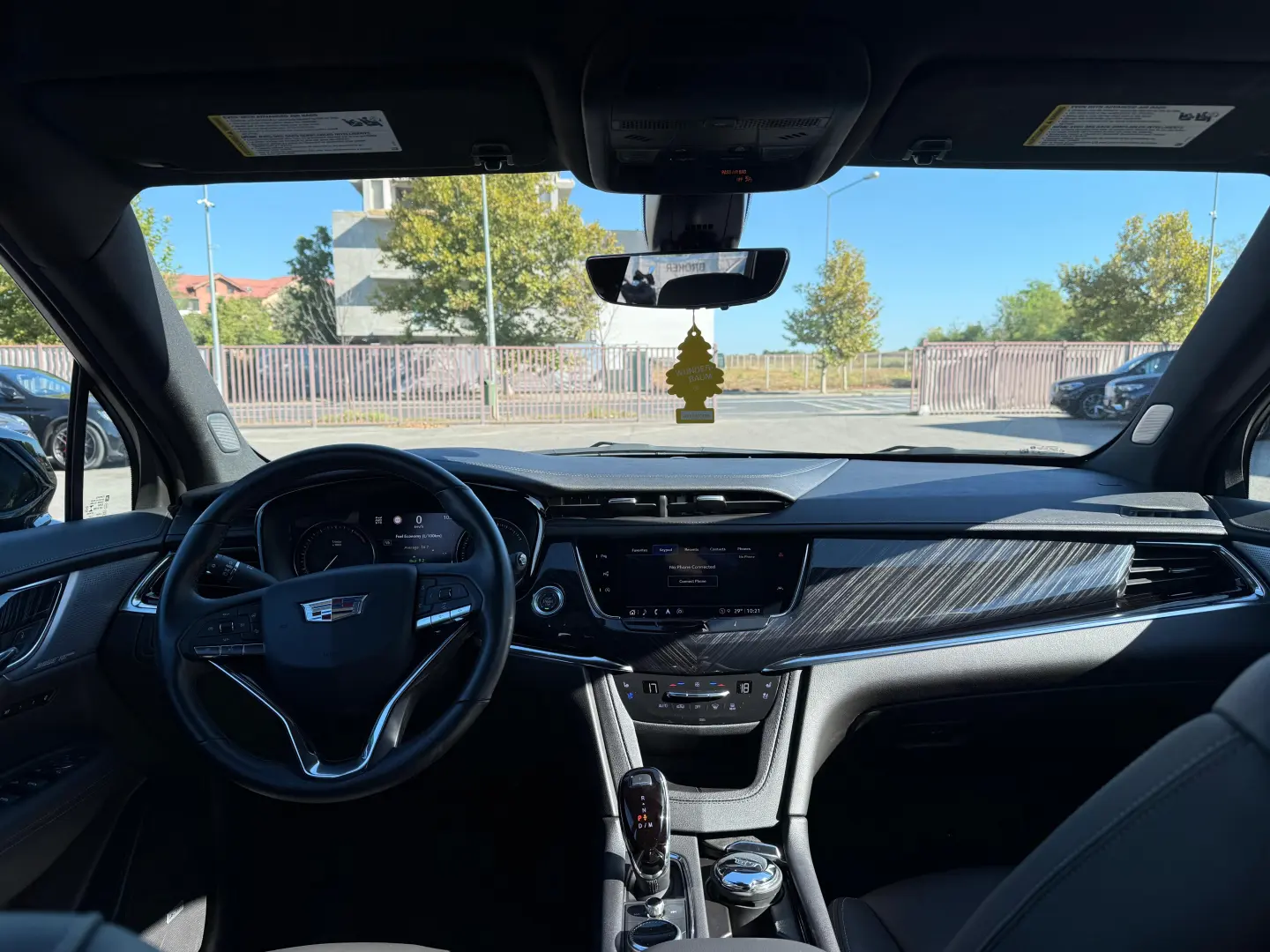 CADILLAC XT 6