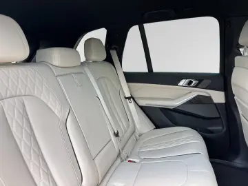 X5 xDrive50e M Sport|AHK|Harman/Kardon|DrivingAs