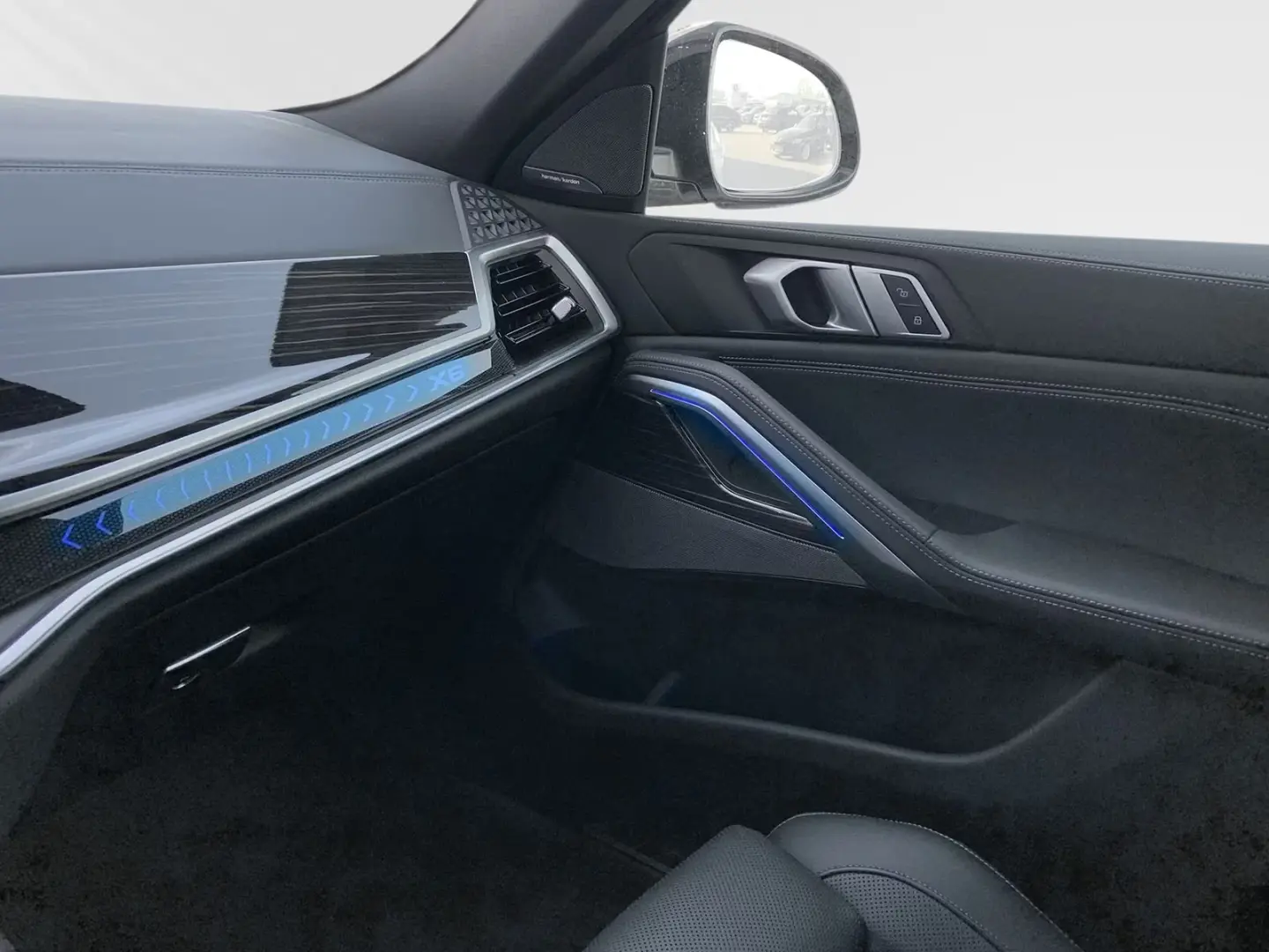 BMW X6 xDrive30d M Sport Pro|Iconic-Glow