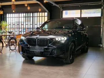 X5 50e xDrive M-Sport*HUD*Pano*360°Kamera*AHK*