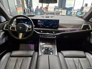 X5 50e xDrive M-Sport*HUD*Pano*360°Kamera*AHK*