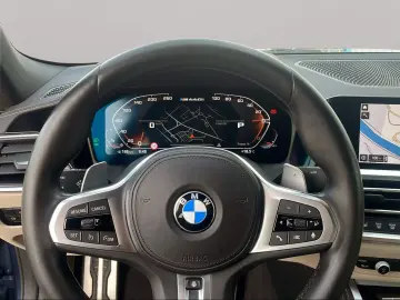 M440i xDrive Cabrio Harman/K LiveCockpitProf