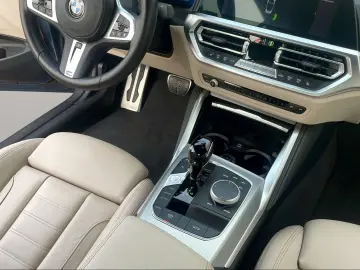 M440i xDrive Cabrio Harman/K LiveCockpitProf