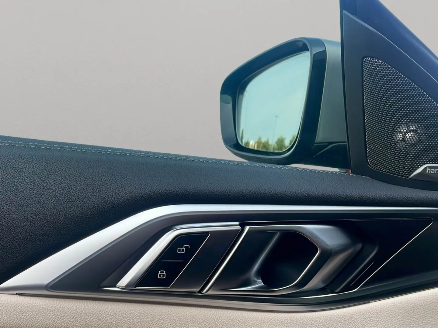 M440i xDrive Cabrio Harman/K LiveCockpitProf