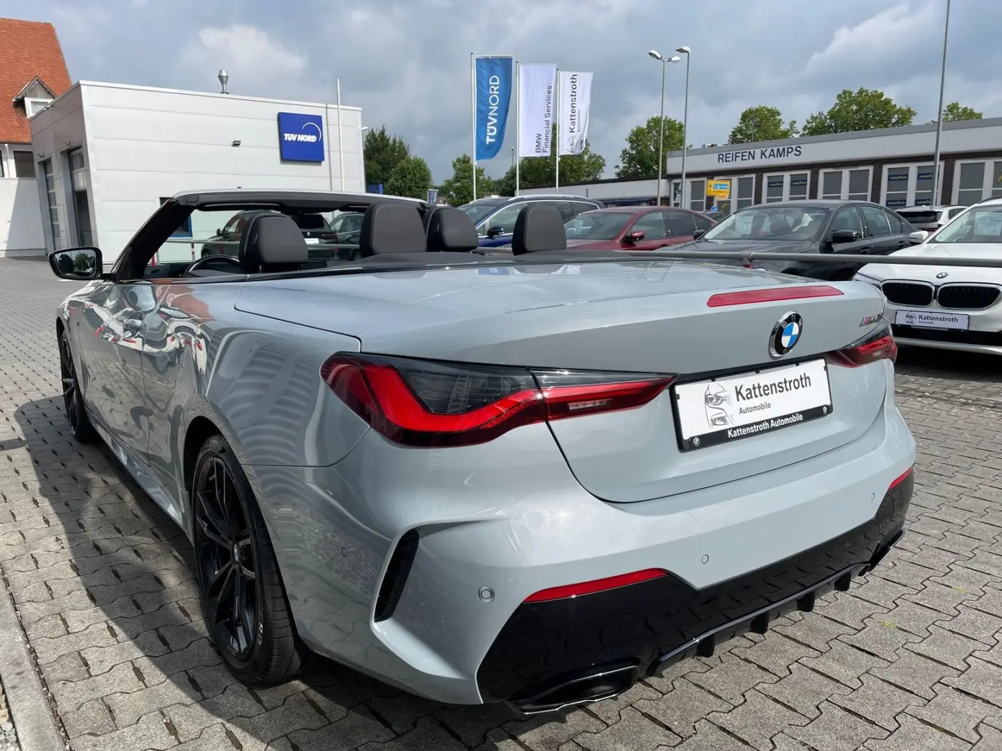 M440i xDrive Cabrio HeadUp Harman ACC Leder