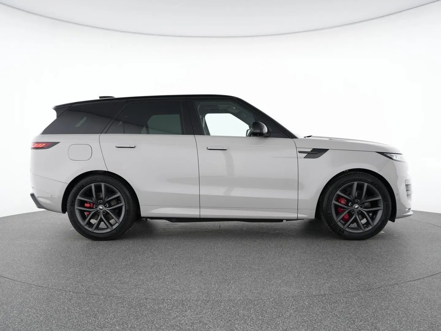 Range Rover Sport P460e Dynamic HSE 22