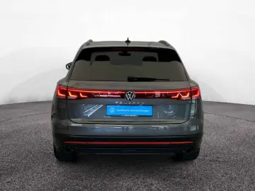 Touareg TDI tiptr. 4M *LEDER*NAV*AHK*R-CAM*LUFTF