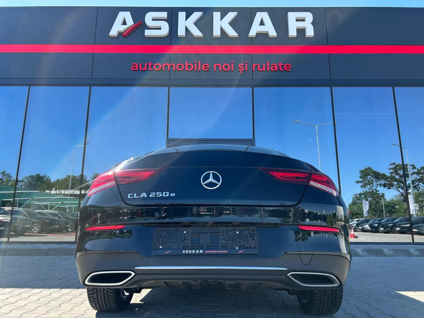 Mercedes-Benz CLA 250 e 8G-DCT AMG Line Advanced Plus 2021