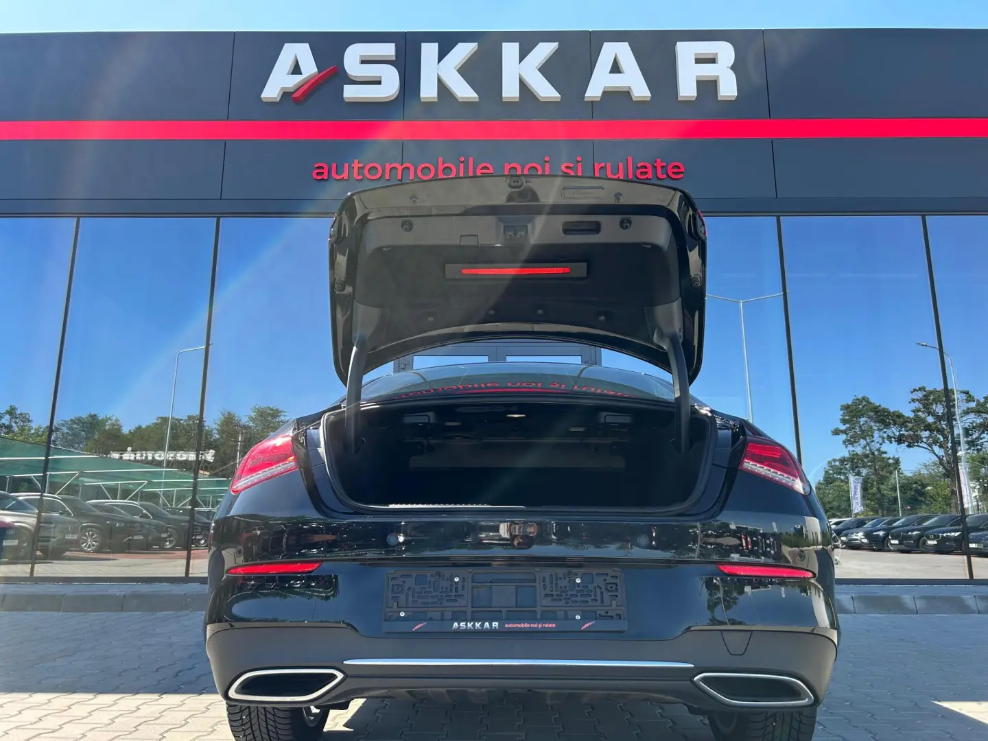 Mercedes-Benz CLA 250 e 8G-DCT AMG Line Advanced Plus 2021