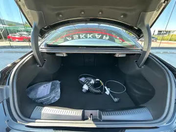 Mercedes-Benz CLA 250 e 8G-DCT AMG Line Advanced Plus 2021