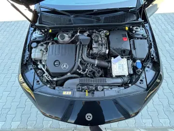 Mercedes-Benz CLA 250 e 8G-DCT AMG Line Advanced Plus 2021