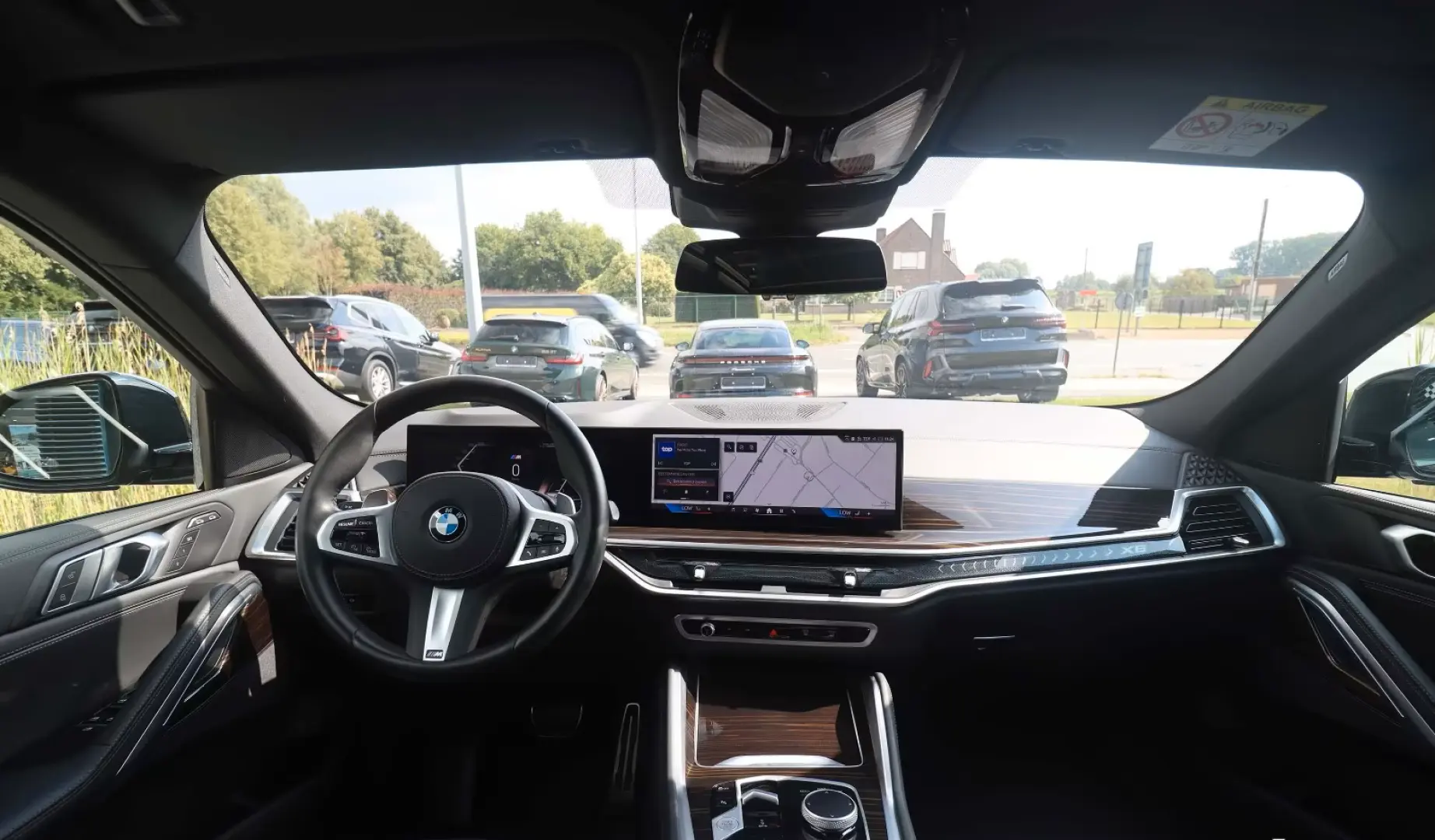 BMW X6 30D / M-SPORT-PRO / PANO / HIFI
