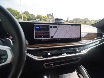 BMW X6 30D / M-SPORT-PRO / PANO / HIFI