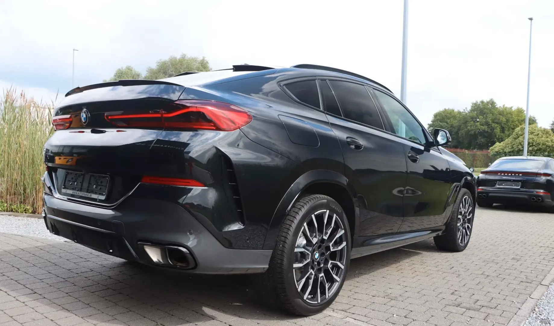 BMW X6 30D / M-SPORT-PRO / PANO / HIFI