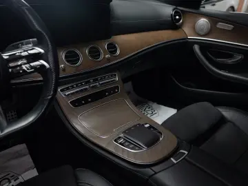 Mercedes Benz E220d