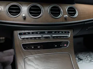 Mercedes Benz E220d