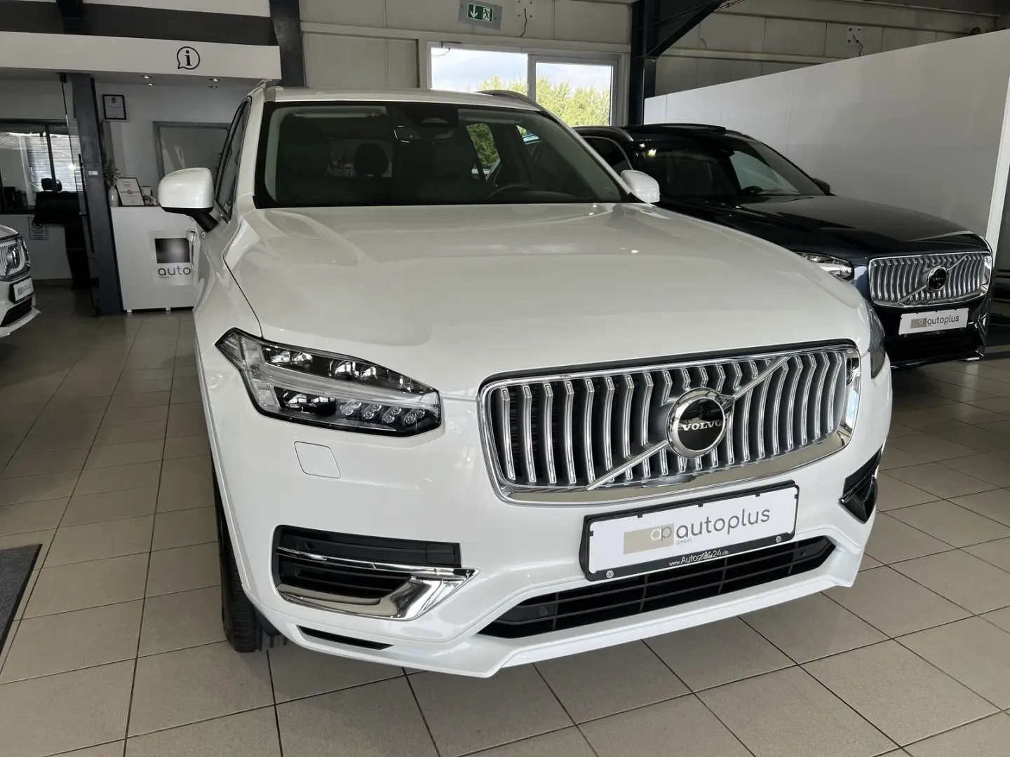 XC90 T8 Core Bright Recharge AWD ACC BLIS Kamera