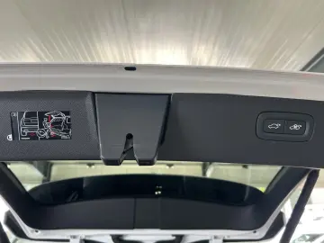 XC90 T8 Core Bright Recharge AWD ACC BLIS Kamera