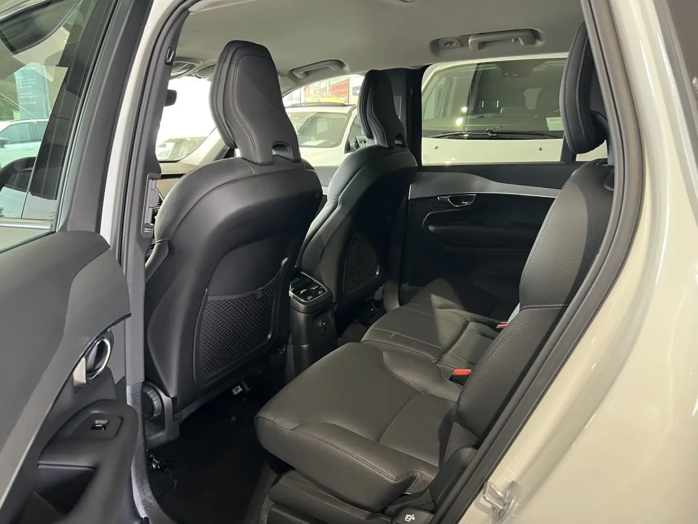 XC90 T8 Core Bright Recharge AWD ACC BLIS Kamera