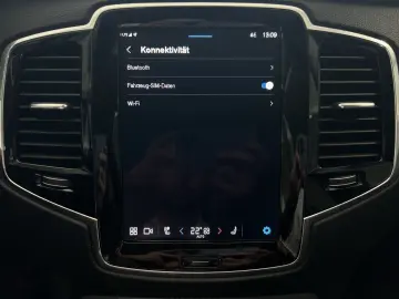 XC90 T8 Core Bright Recharge AWD ACC BLIS Kamera