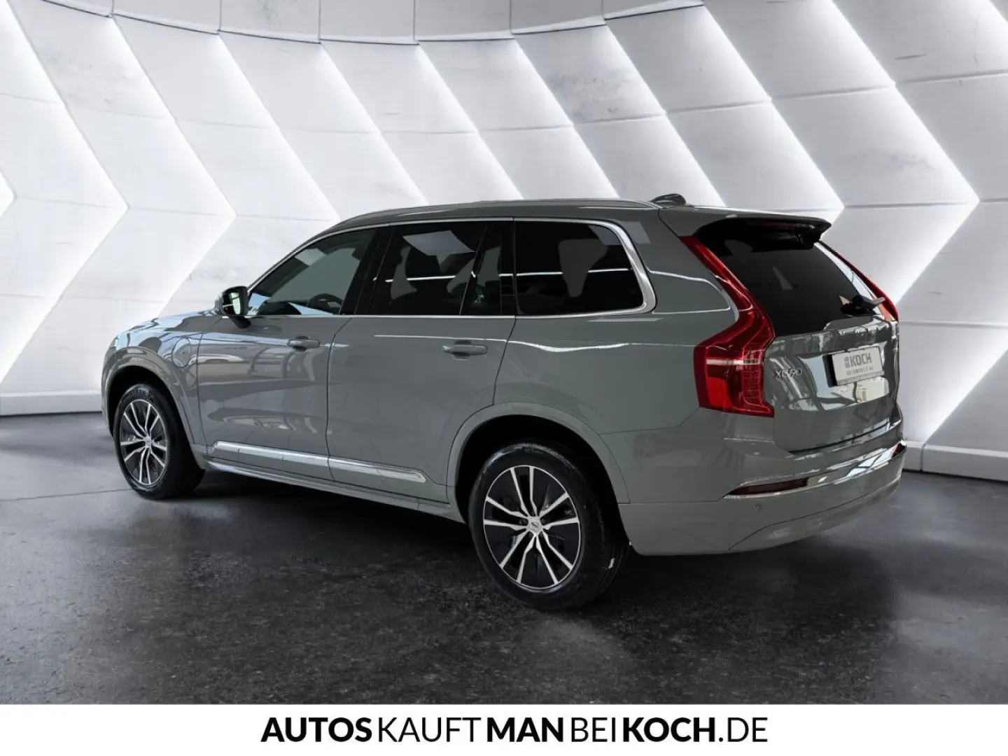 XC90 T8 AWD Core Plug-In BLIS Kamera Leder uvm.