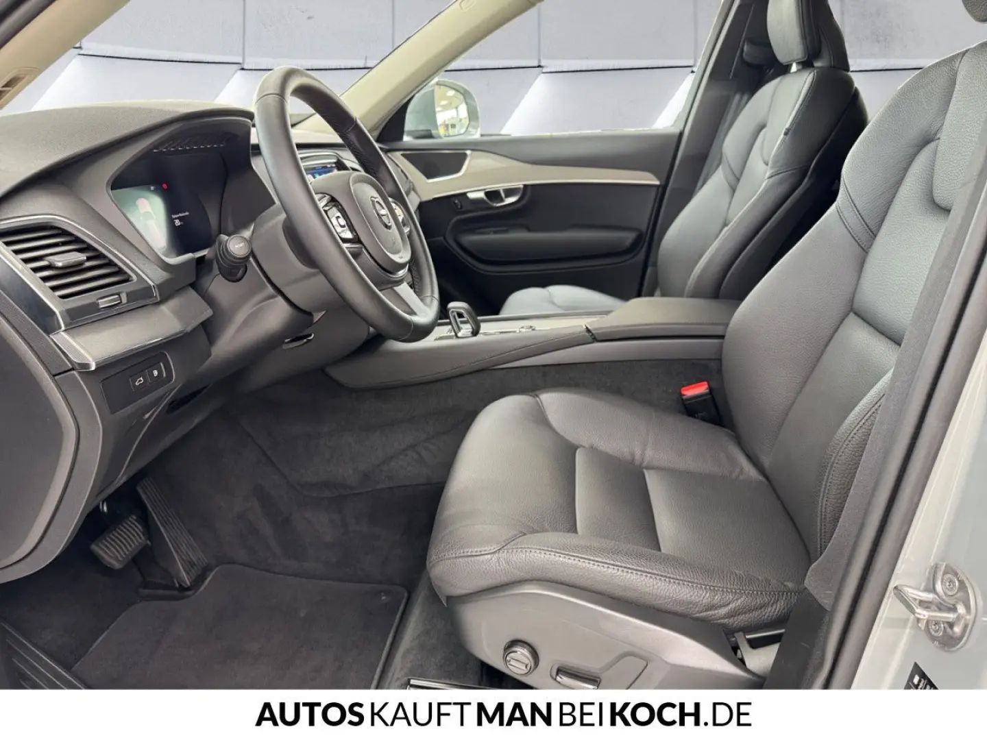 XC90 T8 AWD Core Plug-In BLIS Kamera Leder uvm.