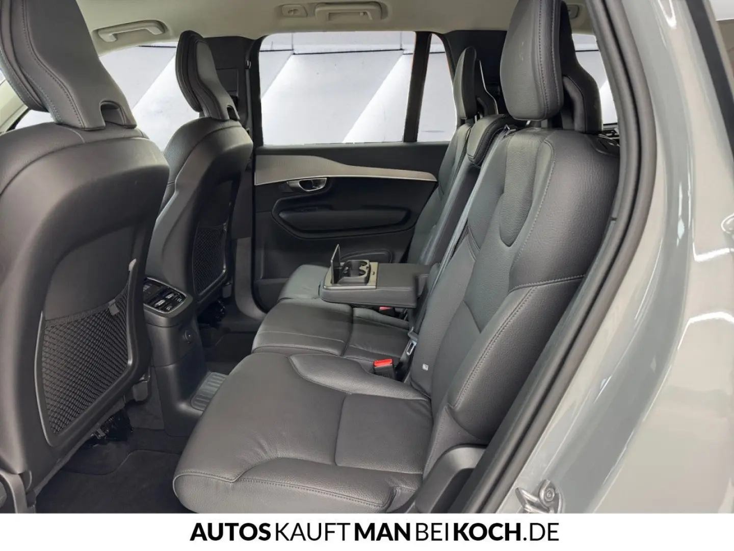 XC90 T8 AWD Core Plug-In BLIS Kamera Leder uvm.
