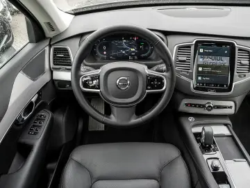 XC90 T8 AWD Bright