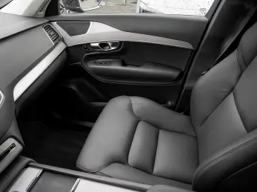 XC90 T8 AWD Bright