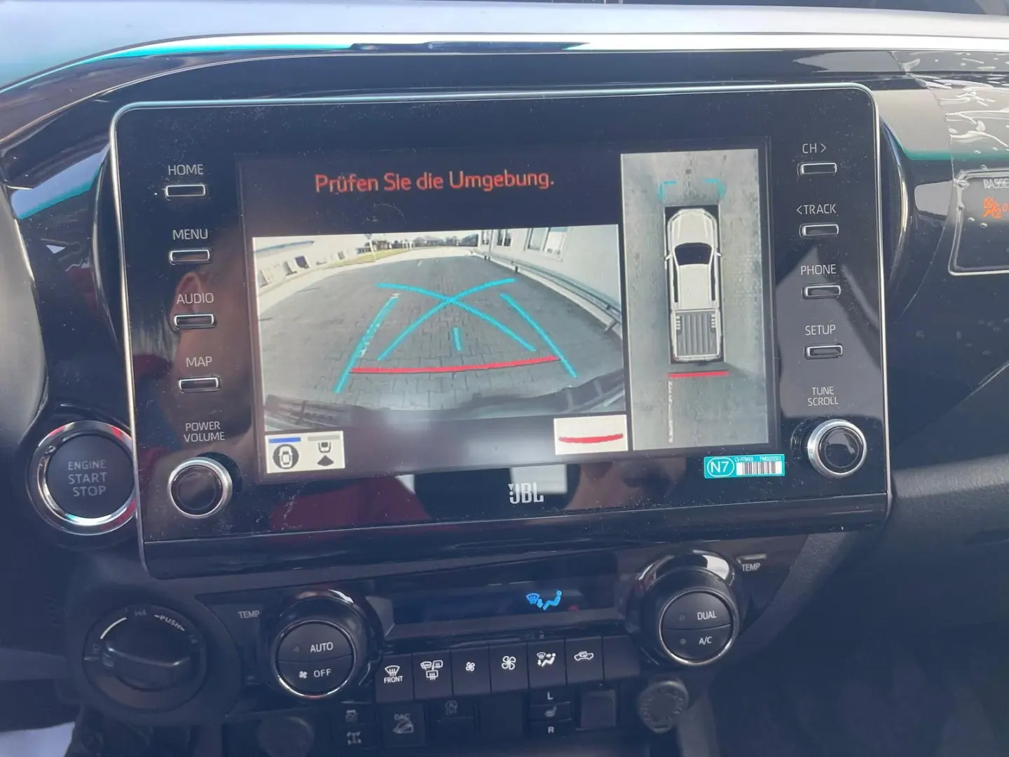 Hilux DC Executive VIP 2,8 Autm. Leder,360°,AHK