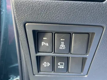 Hilux DC Executive VIP 2,8 Autm. Leder,360°,AHK