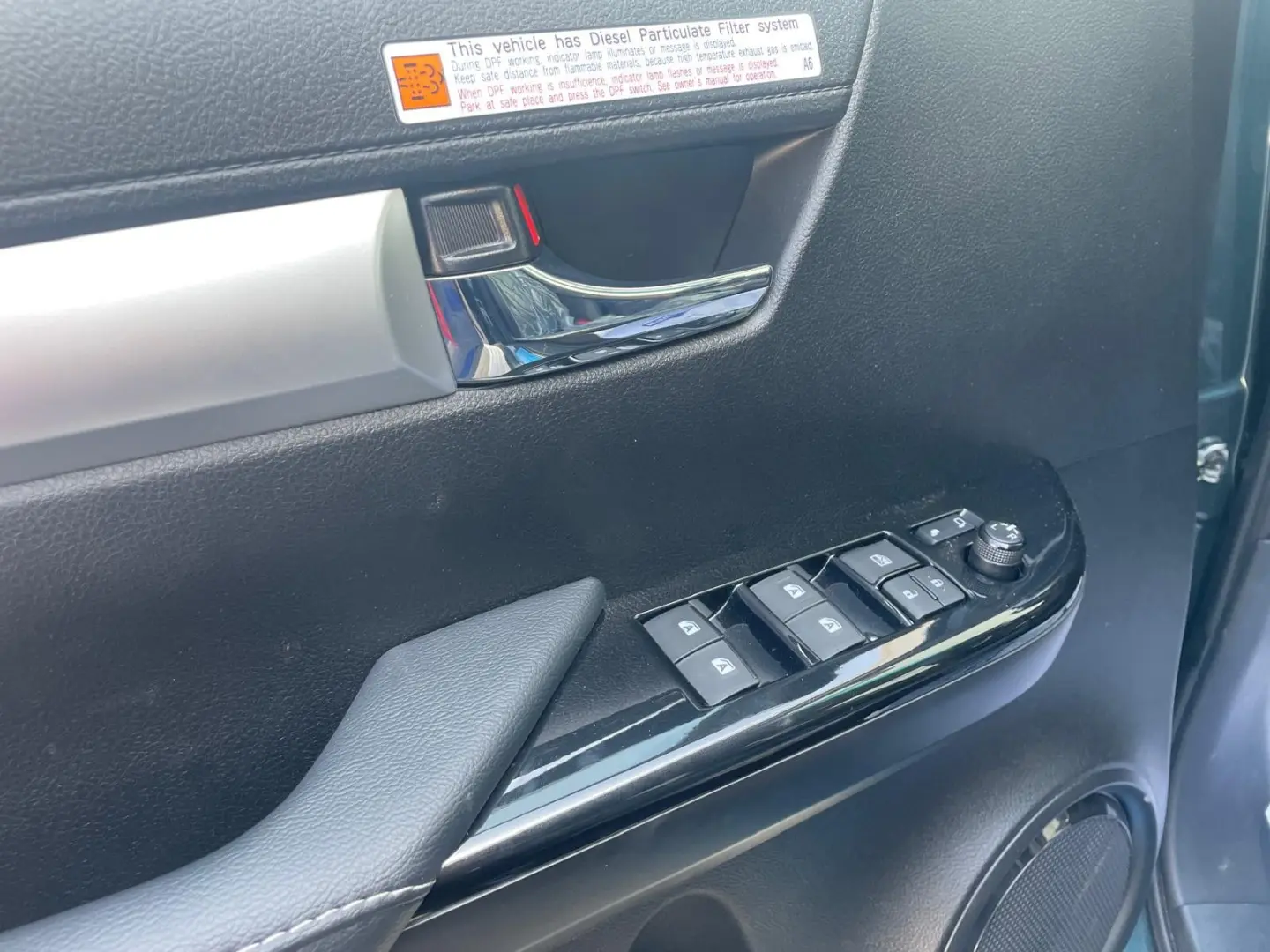 Hilux DC Executive VIP 2,8 Autm. Leder,360°,AHK