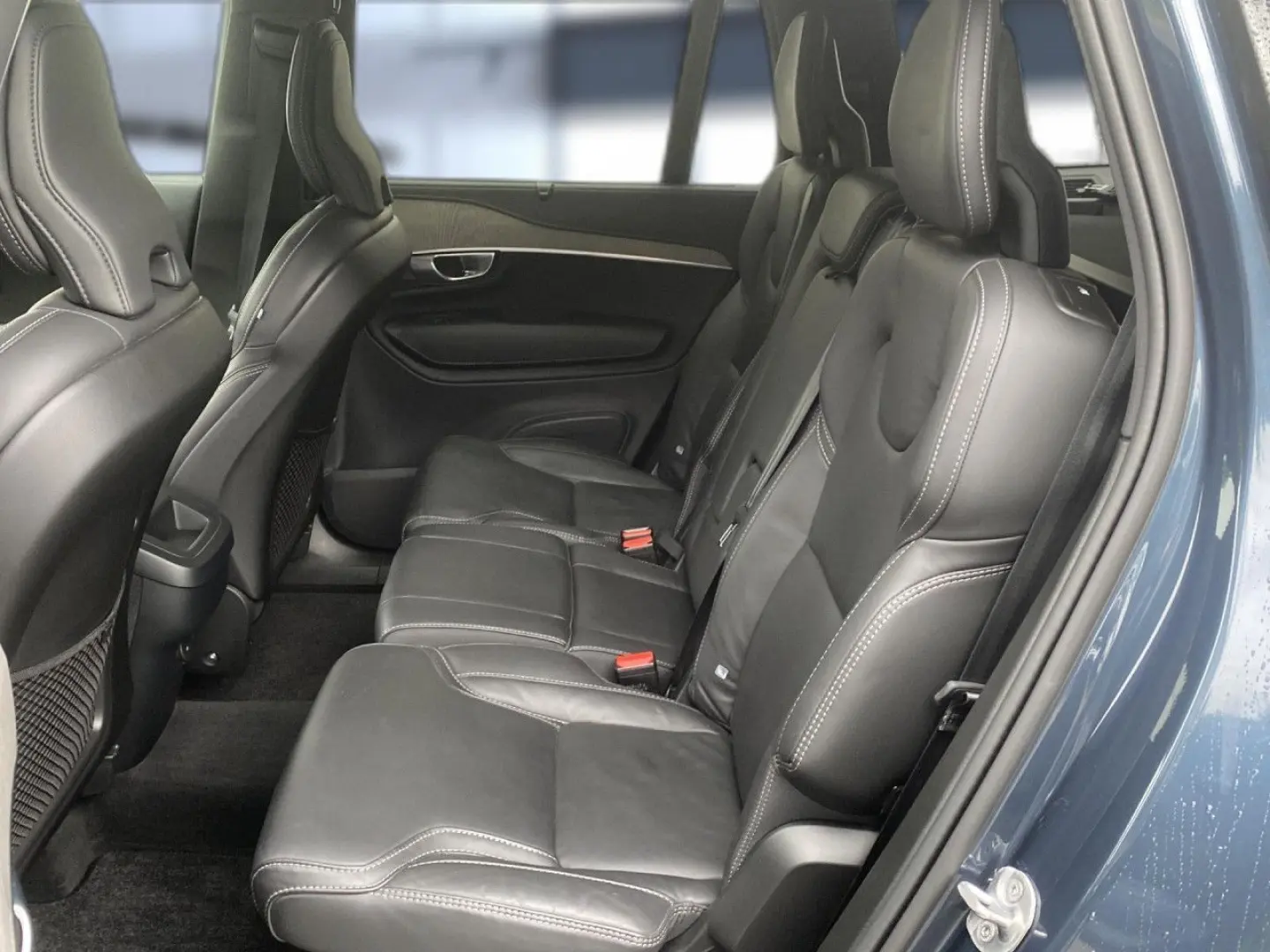 XC 90 Plus Bright AWD Bluetooth LED Klima
