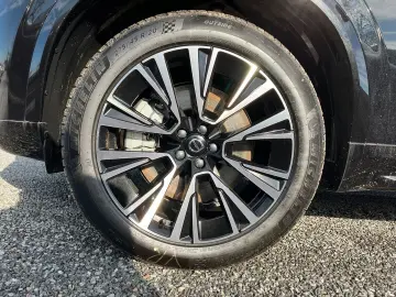 XC90 T8 AWD Core Automatik 7-Sitzer  ACC BLIS