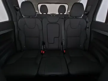 XC90 B5 AWD PLUS BRIGHT LICHTPAK+360°+PANO+NAVI