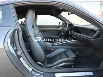 911 992 Carrera 4S Coupé °SPORT DESIGN°ACC°BOSE°