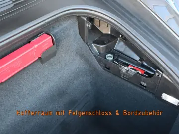 911 992 Carrera 4S Coupé °SPORT DESIGN°ACC°BOSE°