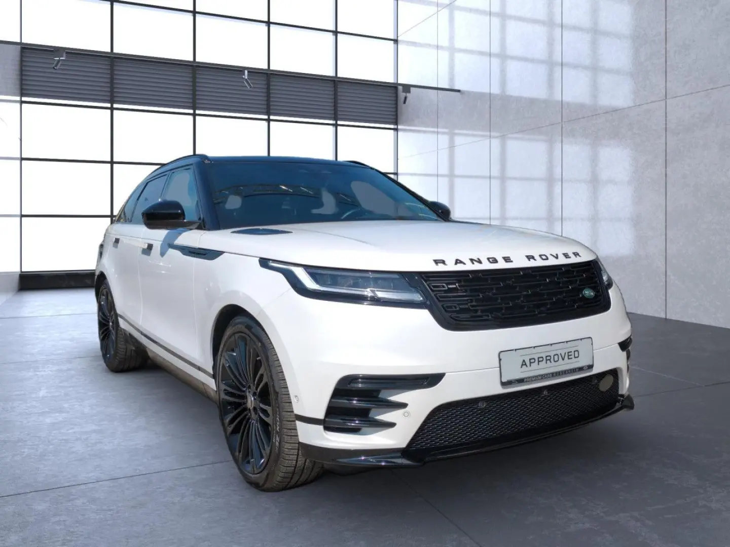 Range Rover Velar D300 Dynamic HSE TOP Winter-P.