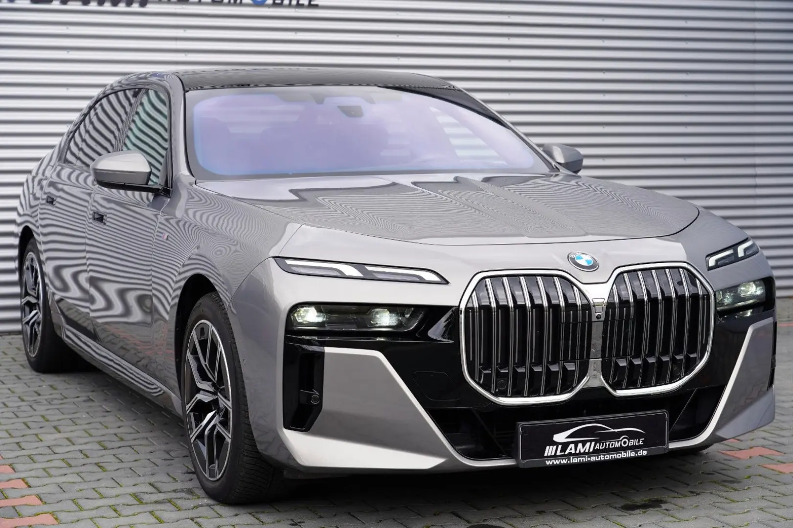 740d xDrive M Sport SKYLOUNGE LUFT HUD SOFT 360