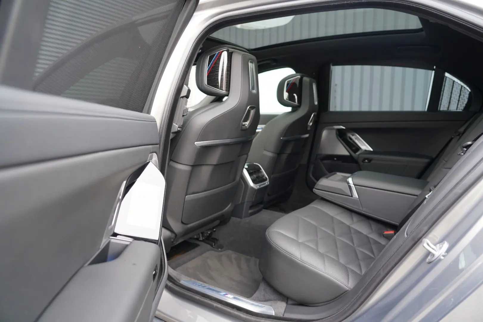 740d xDrive M Sport SKYLOUNGE LUFT HUD SOFT 360