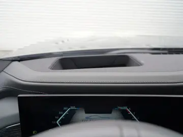 740d xDrive M Sport SKYLOUNGE LUFT HUD SOFT 360