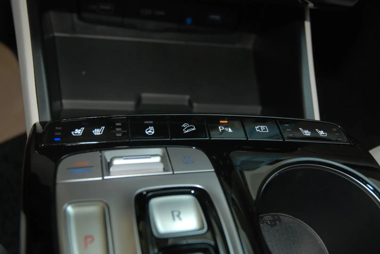 TUCSON 1.6 T DCT 4WD Plug-in Prime Assist Pano E