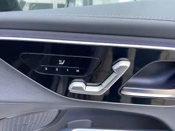GLC 220 d 4MATIC AMG+ADVANCED+DISTRONIC+360°KAM