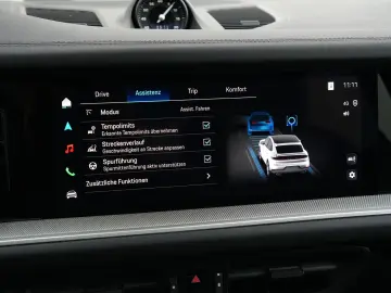 E-Hybrid Coupé SPORTDESIGN-PAKET-INNODRIVE-HUD