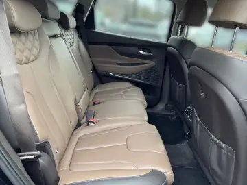 SANTA FE Plug-In Hybrid 1.6 Turbo 4WD 6-AT PRIME