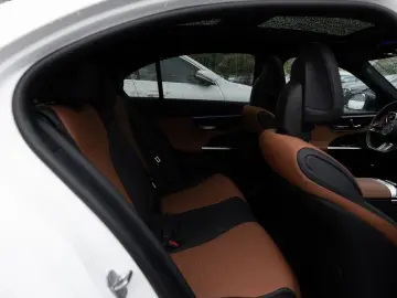 C 300 4M AMG-Sport/DIGITAL/360/Pano/AHK/Night/19