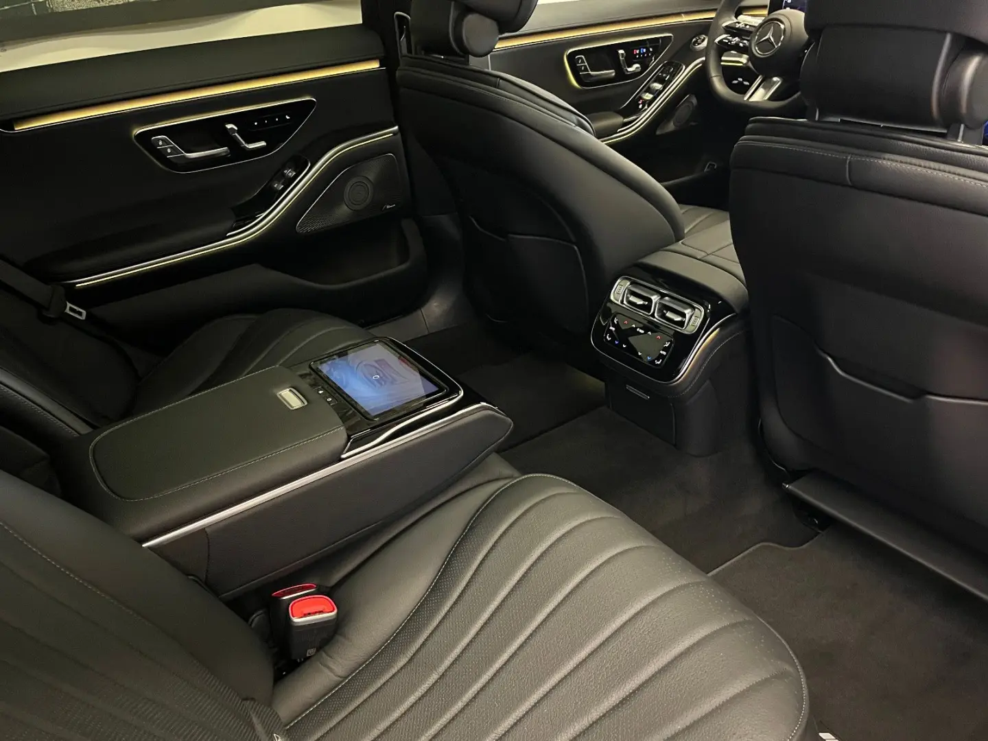S 580e lang long AMG-Line Sound Pano Chauffeur
