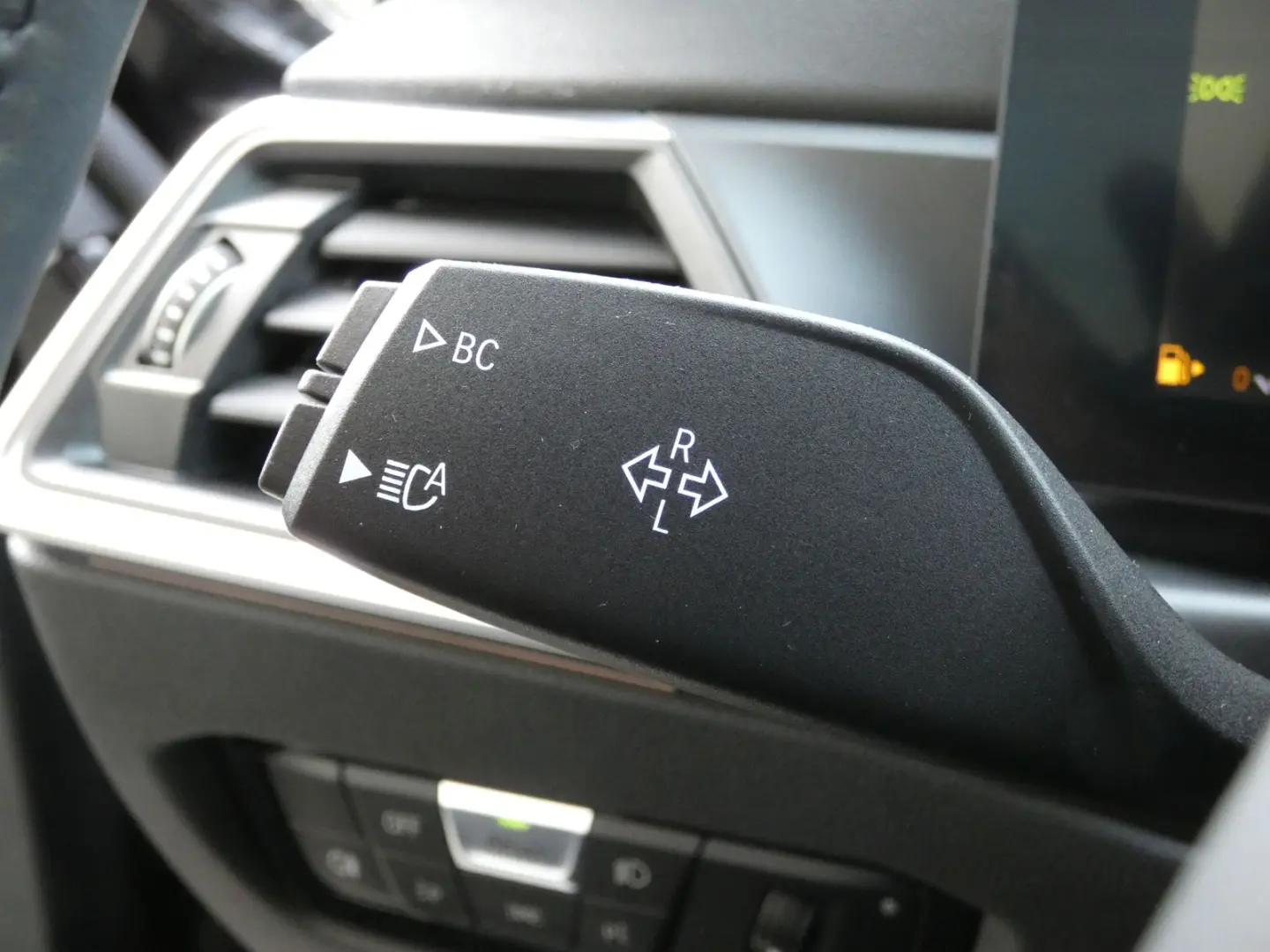 M340i xDrive Limousine HK HiFi DAB LED AHK Shz